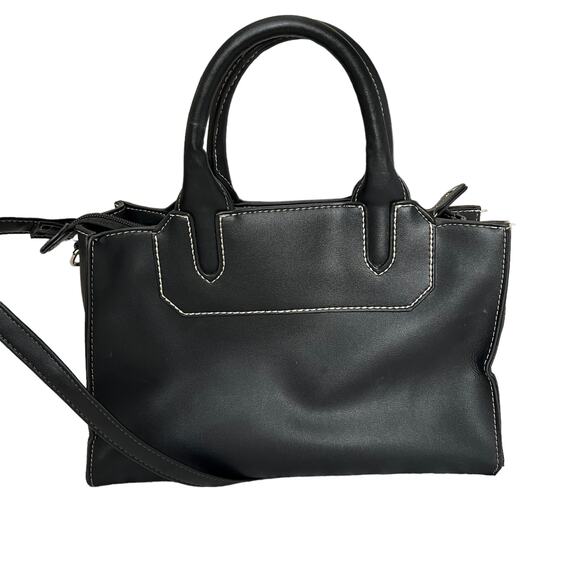 London fog Belmont satchel in black - Picture 8 of 10